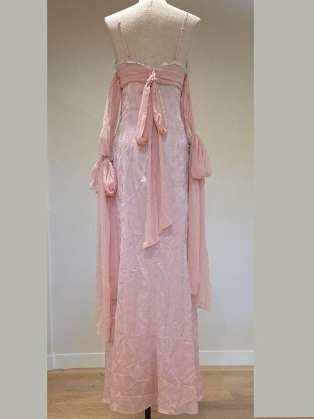 NEW $489 FOR LOVE AND LEMONS SHEILA PINK JACQUARD MAXI DRESS SIZE M - Picture 6 of 15